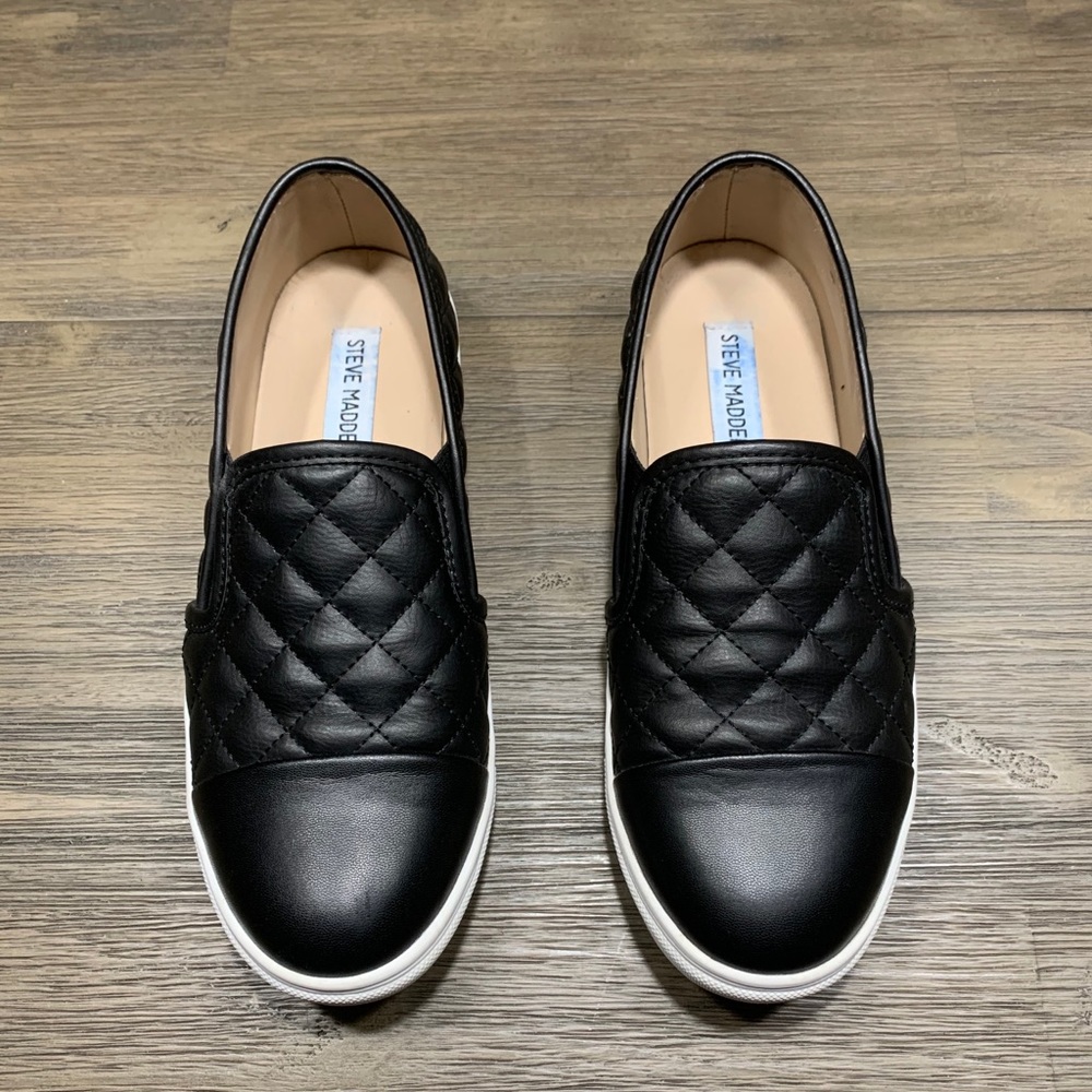 Steve Madden Zander Slip-On Sneaker